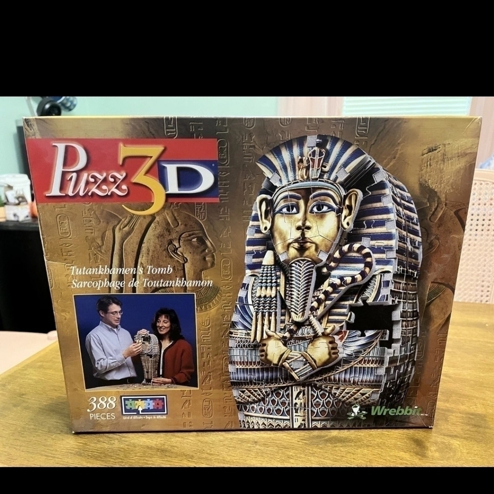 Sealed wrebbit King Tut Tutankhamun tomb collectible